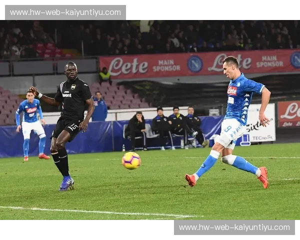 蓝桥遗梦与南国烈焰:当桑普多利亚的坚韧遭遇那不勒斯的狂想